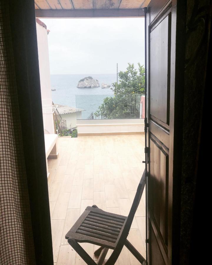 Blaue Welle Haus Parga
